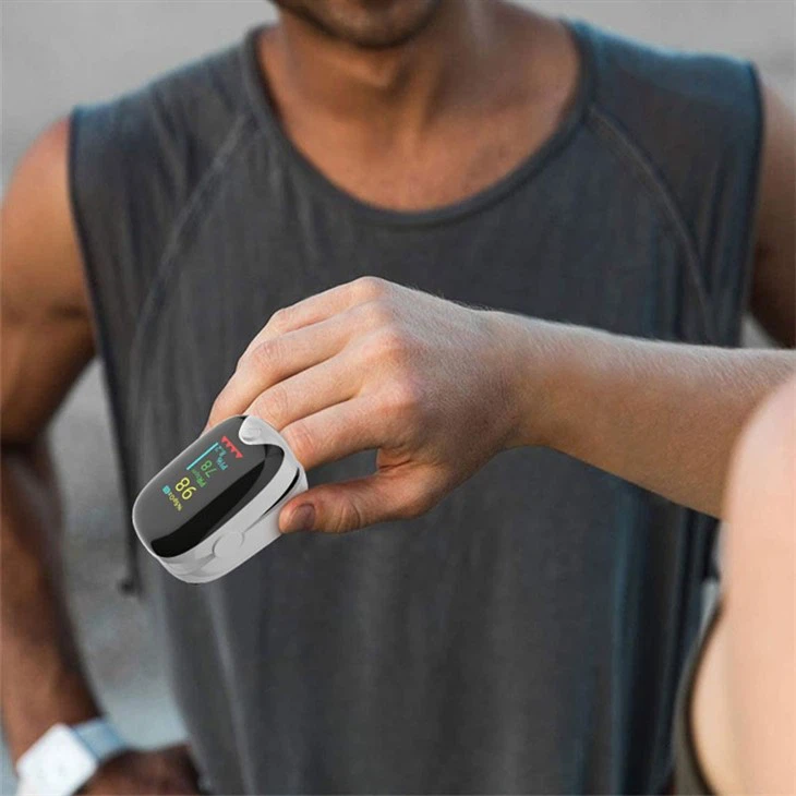 Portable Finger Pulse Oximeter