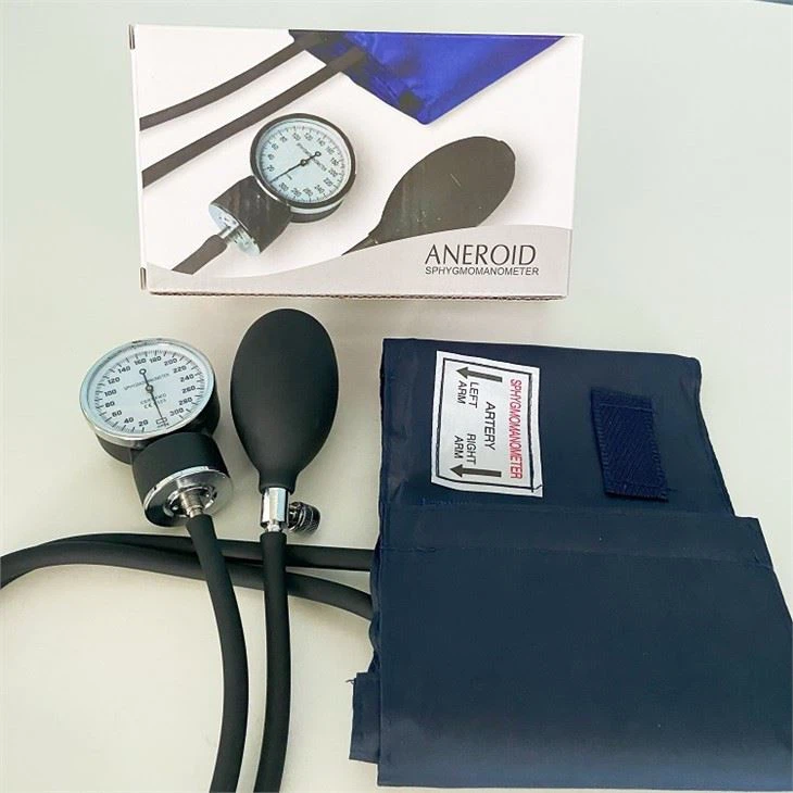 Household Aneroid Sphygmomanometer